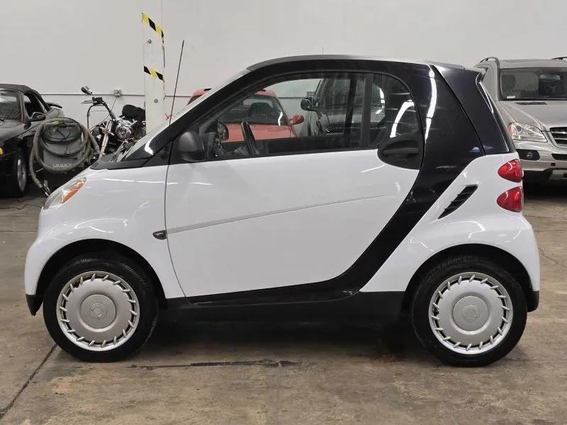 used 2009 smart ForTwo car, priced at $4,700