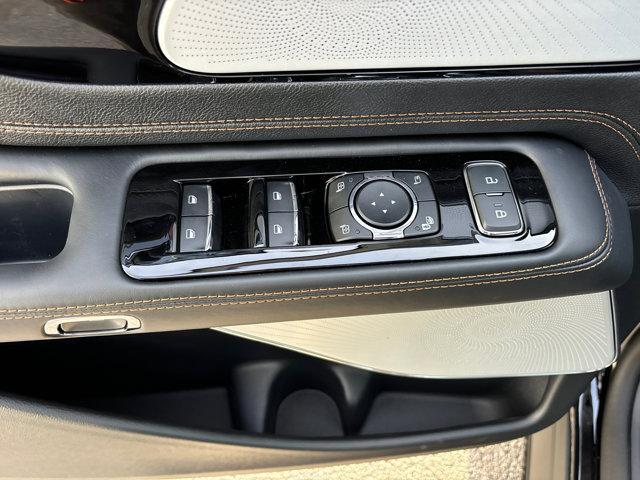 new 2025 Lincoln Aviator car, priced at $85,375