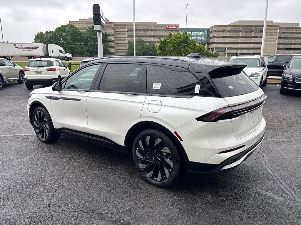 new 2026 Lincoln Nautilus car, priced at $64,008