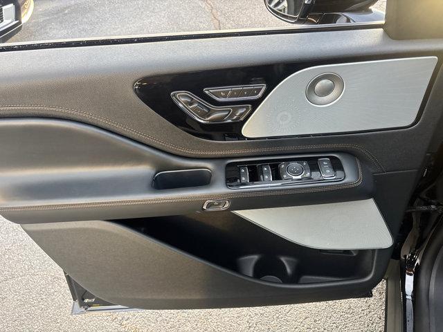 new 2026 Lincoln Aviator car, priced at $86,255