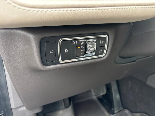 used 2023 Lincoln Aviator car, priced at $45,485