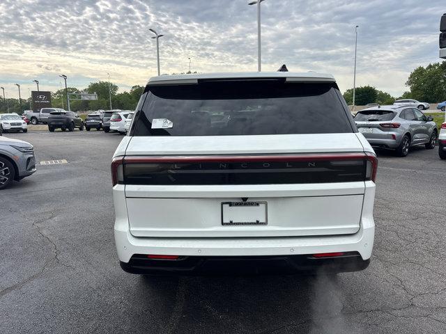 new 2026 Lincoln Navigator car, priced at $97,382