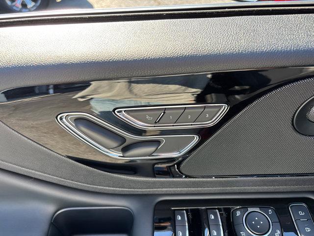 new 2025 Lincoln Aviator car, priced at $70,740