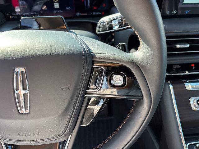 new 2025 Lincoln Aviator car, priced at $70,740