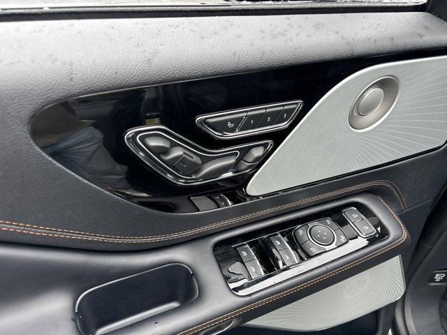 new 2025 Lincoln Aviator car, priced at $85,525