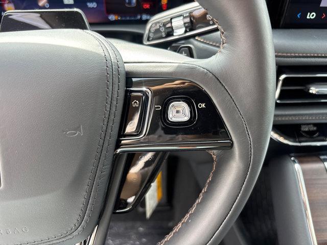 new 2025 Lincoln Aviator car, priced at $64,508