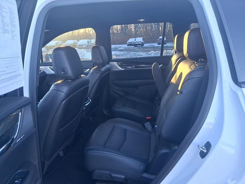 used 2020 Cadillac XT6 car, priced at $26,995