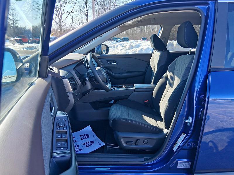 used 2023 Nissan Rogue car, priced at $21,995