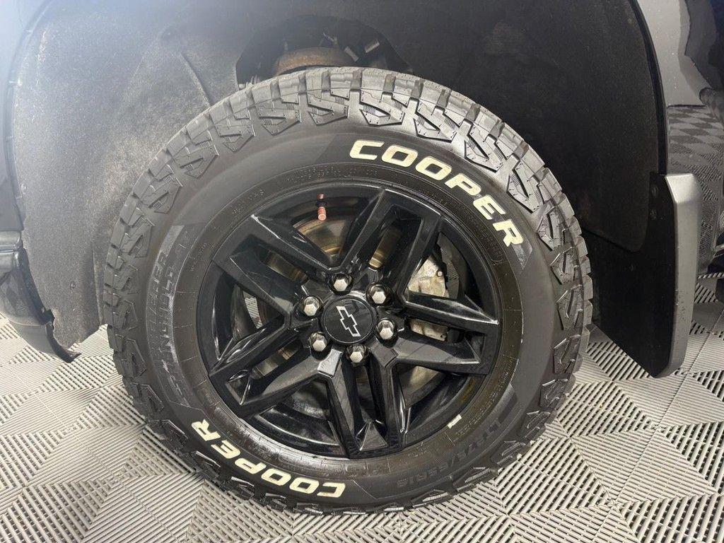 used 2021 Chevrolet Silverado 1500 car, priced at $33,701