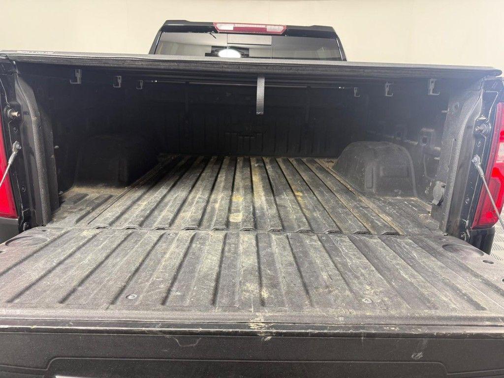 used 2021 Chevrolet Silverado 1500 car, priced at $33,701