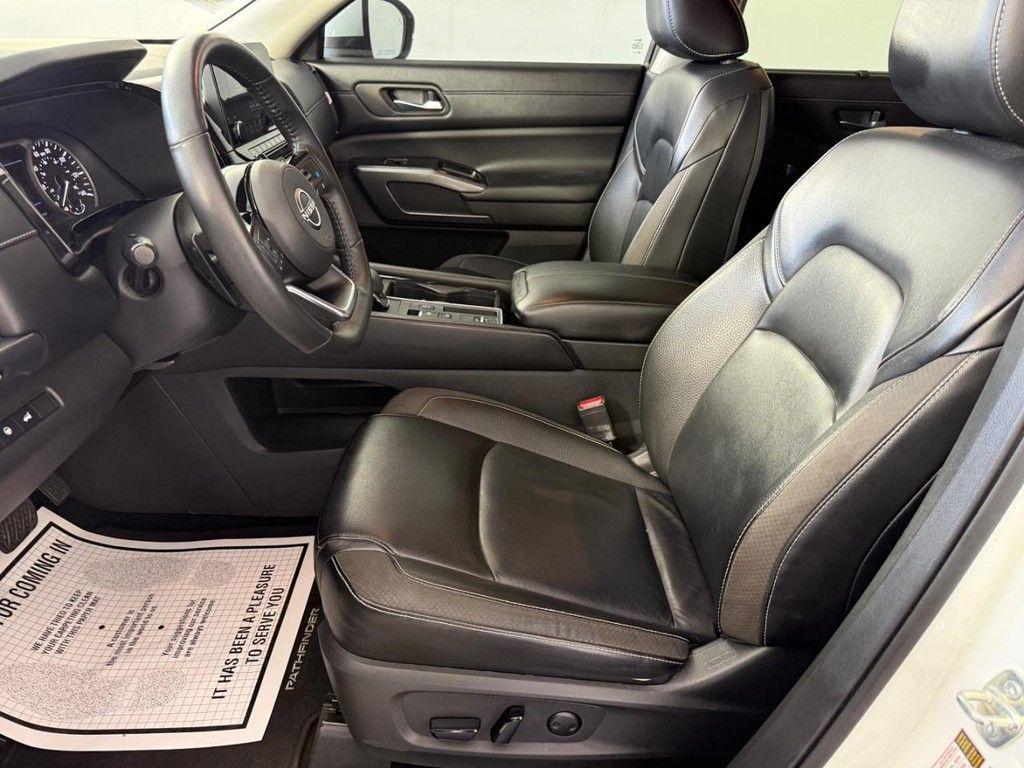 used 2024 Nissan Pathfinder car, priced at $30,000