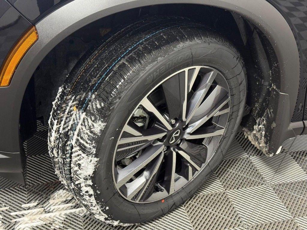 new 2026 INFINITI QX60 car, priced at $56,965