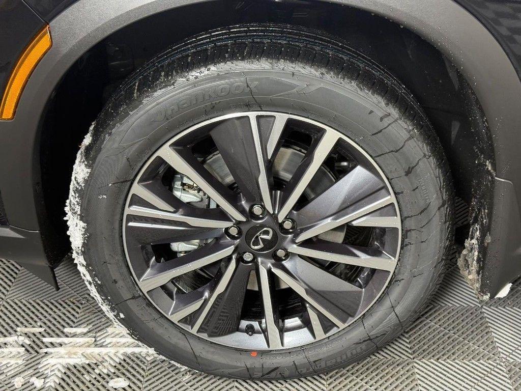 new 2026 INFINITI QX60 car, priced at $56,965