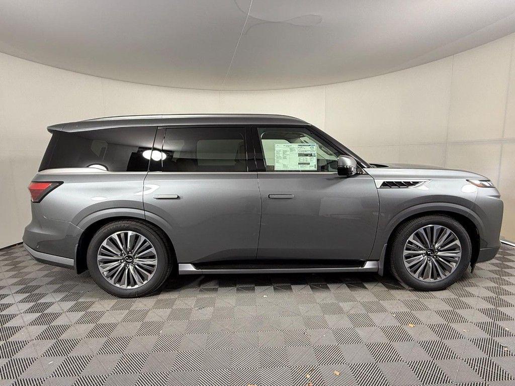 new 2026 INFINITI QX80 car, priced at $91,275