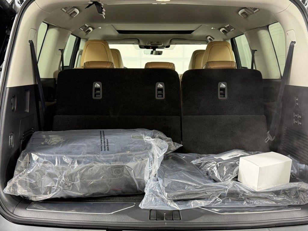 new 2026 INFINITI QX80 car, priced at $91,275