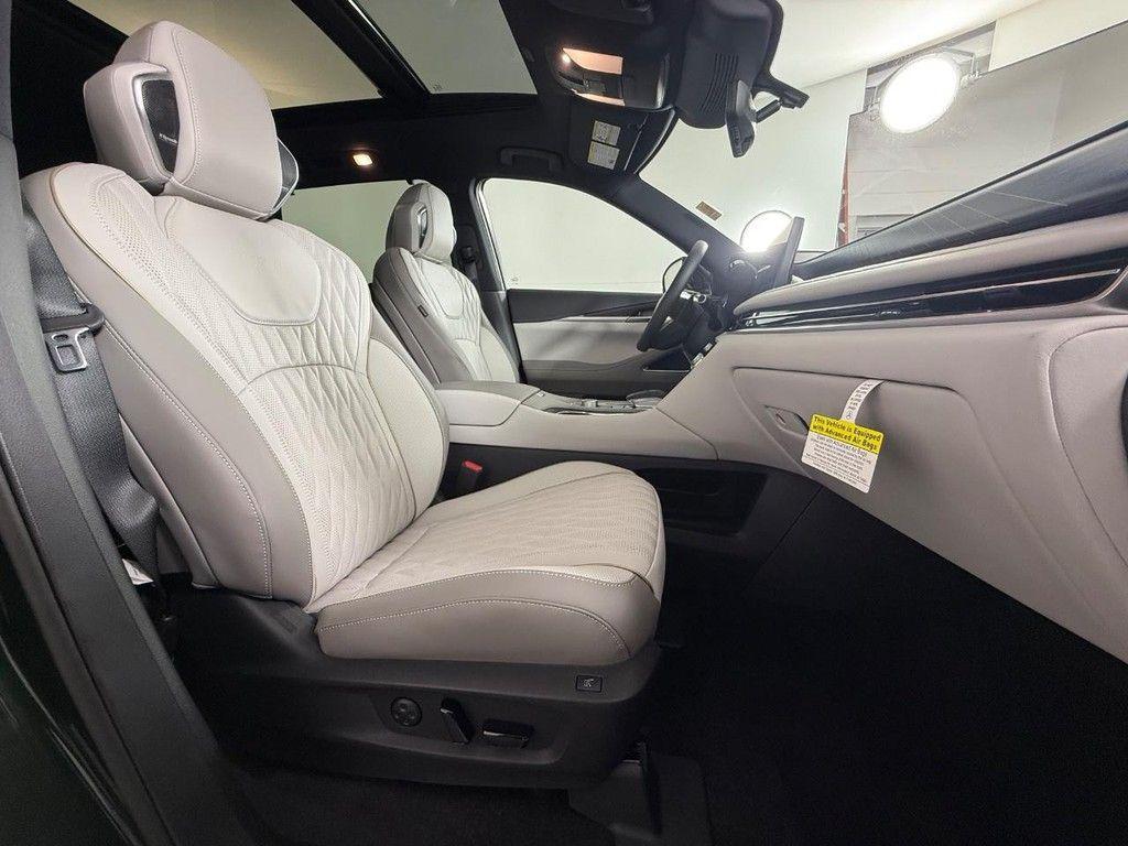 new 2026 INFINITI QX60 car, priced at $62,302