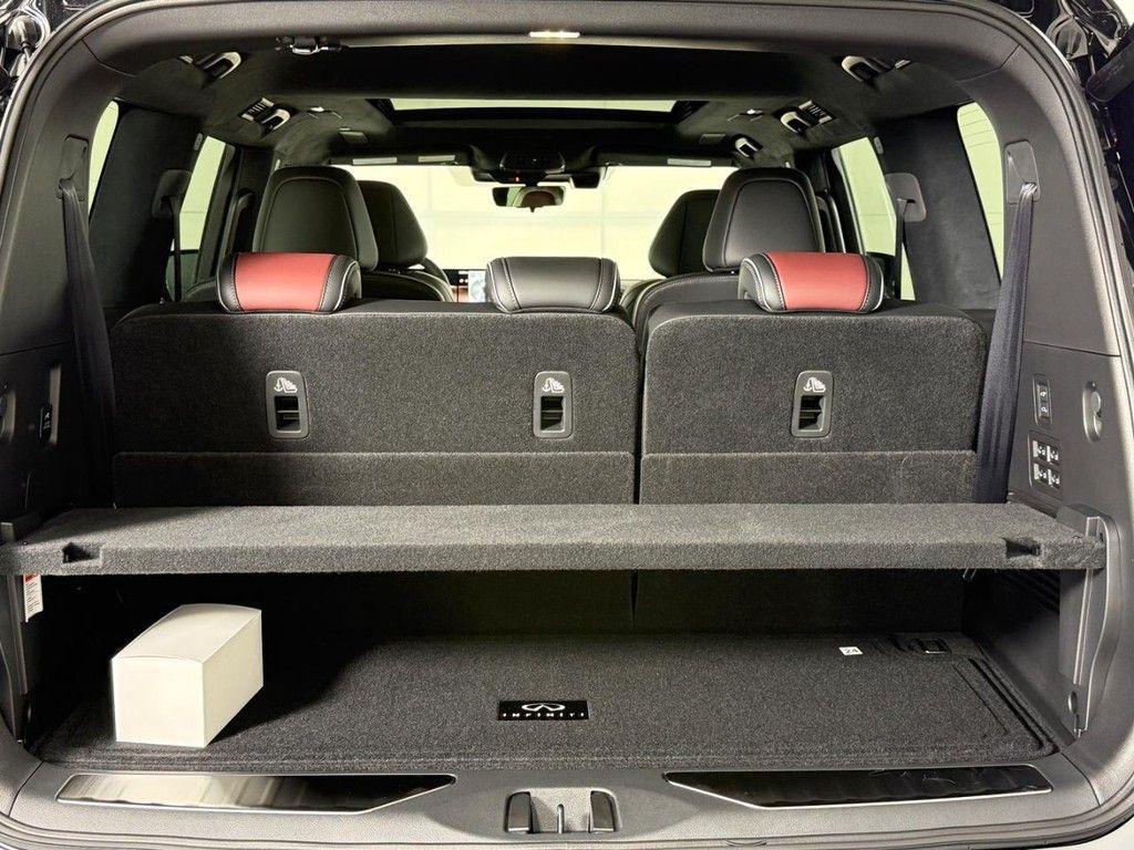 new 2026 INFINITI QX80 car, priced at $106,455