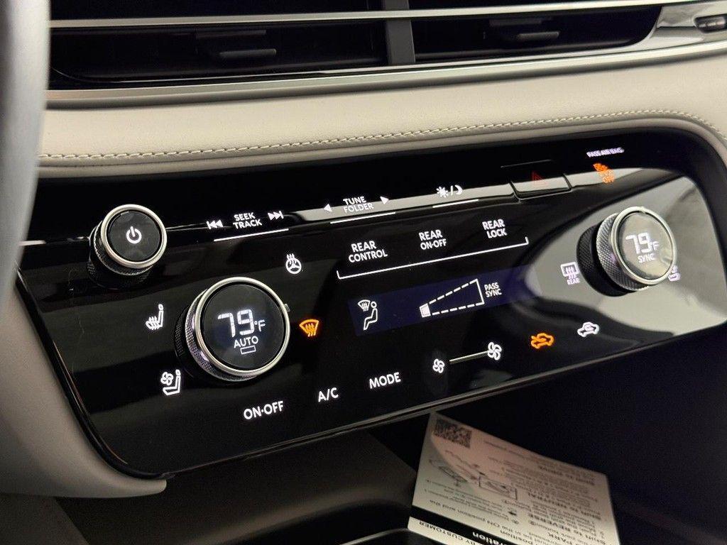 new 2026 INFINITI QX60 car, priced at $56,170