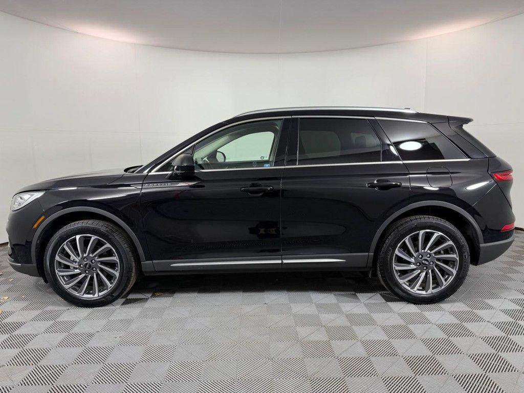used 2023 Lincoln Corsair car, priced at $33,366