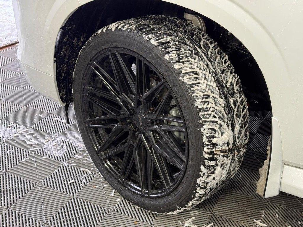 new 2026 INFINITI QX80 car, priced at $111,615