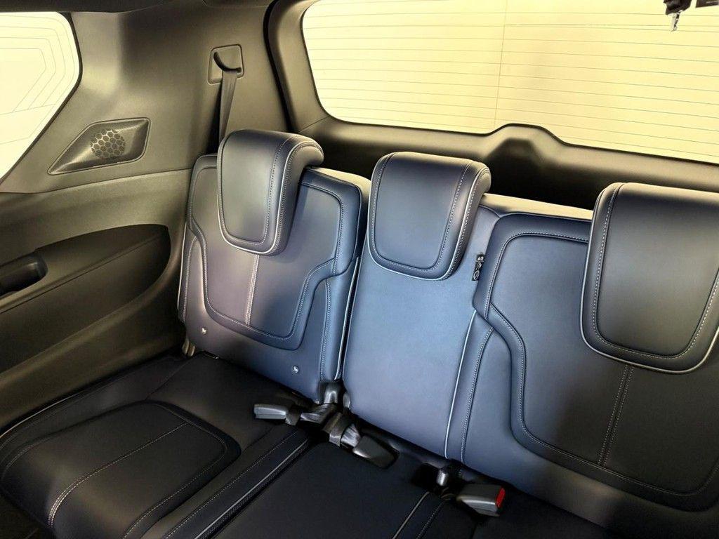 new 2026 INFINITI QX80 car, priced at $96,665