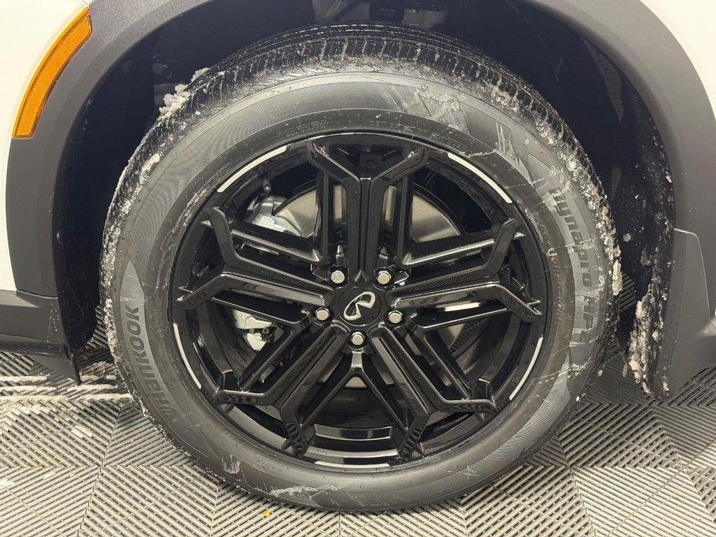 new 2026 INFINITI QX60 car, priced at $60,385