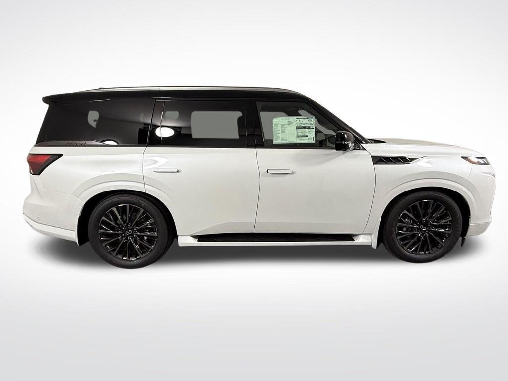 new 2026 INFINITI QX80 car, priced at $104,760