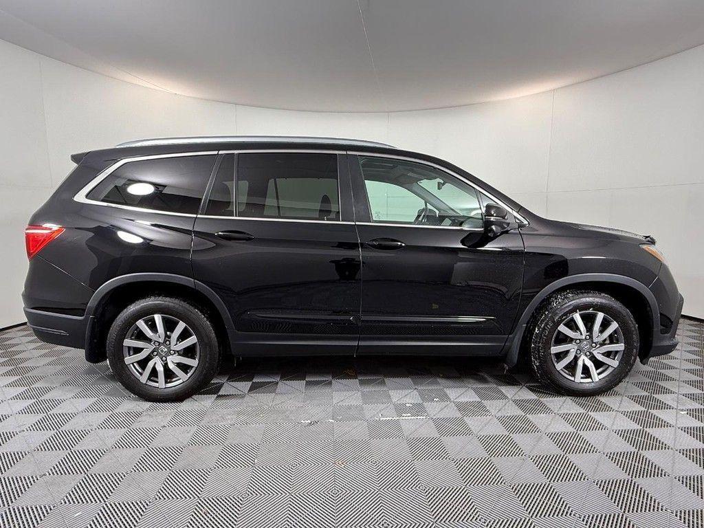 used 2022 Honda Pilot car, priced at $32,770
