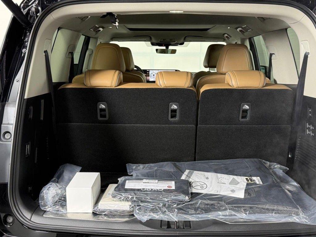 new 2026 INFINITI QX80 car, priced at $90,580