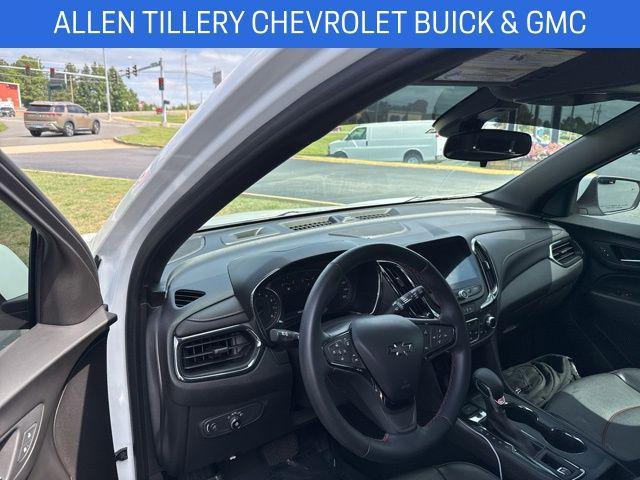 used 2024 Chevrolet Equinox car, priced at $22,624