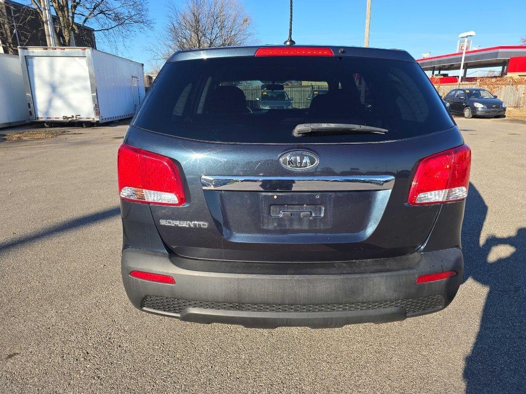 used 2013 Kia Sorento car, priced at $9,499