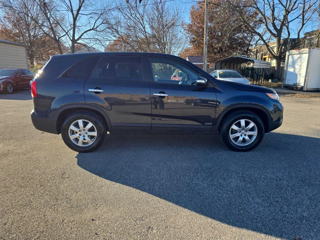 used 2013 Kia Sorento car, priced at $9,499