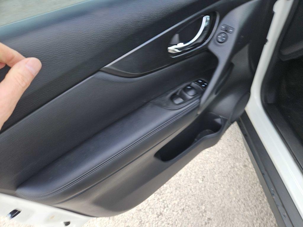 used 2018 Nissan Rogue car, priced at $15,999