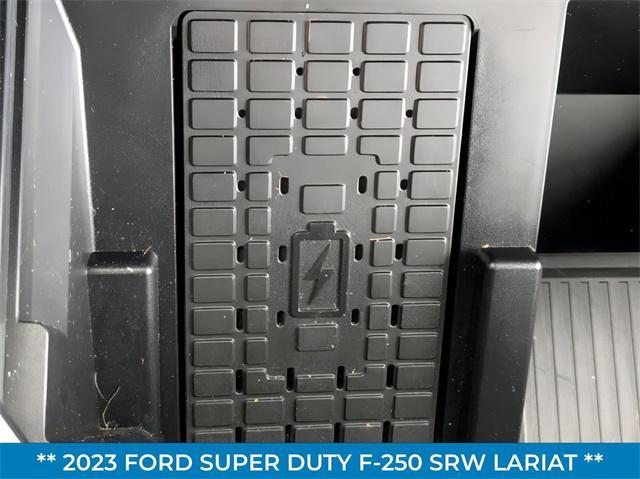2023 Black Metallic Ford F-250