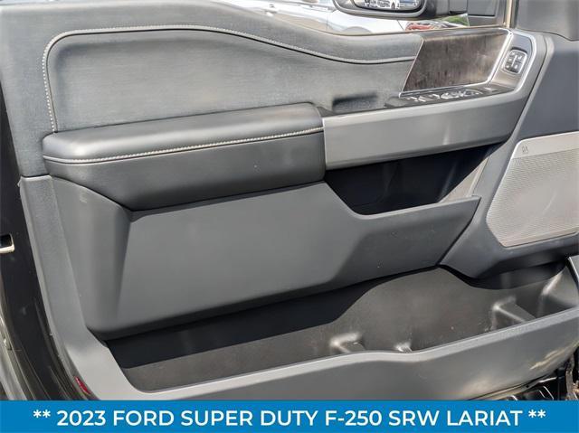 2023 Black Metallic Ford F-250