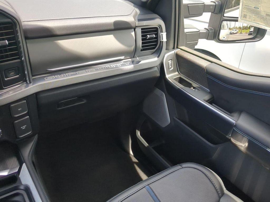 new 2025 Ford F-250 car, priced at $93,170