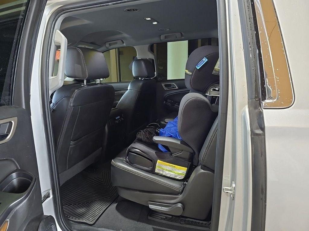 used 2020 GMC Yukon XL car, priced at $27,787