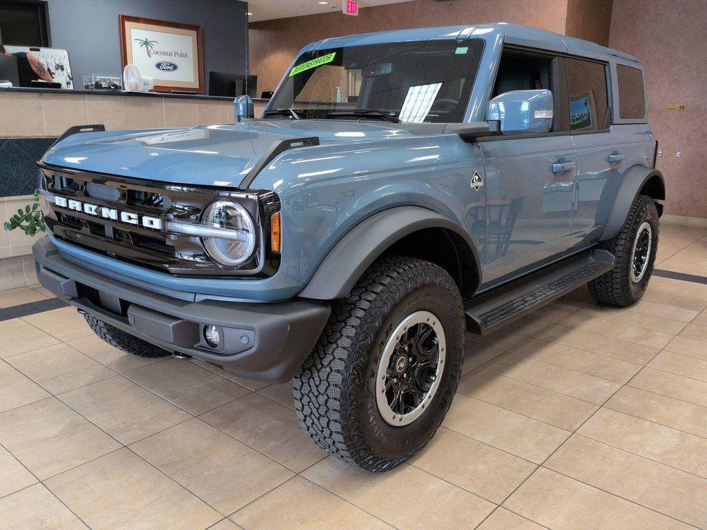 new 2025 Ford Bronco car, priced at $59,500