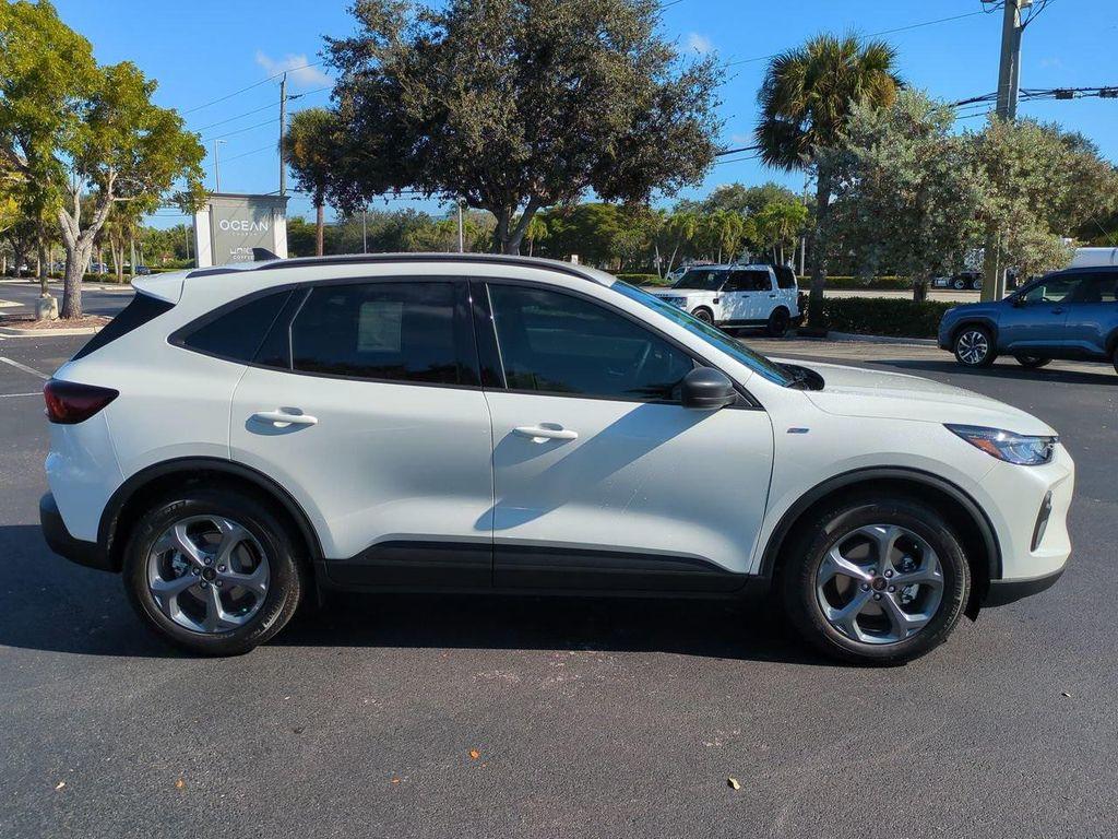 new 2026 Ford Escape car, priced at $31,126
