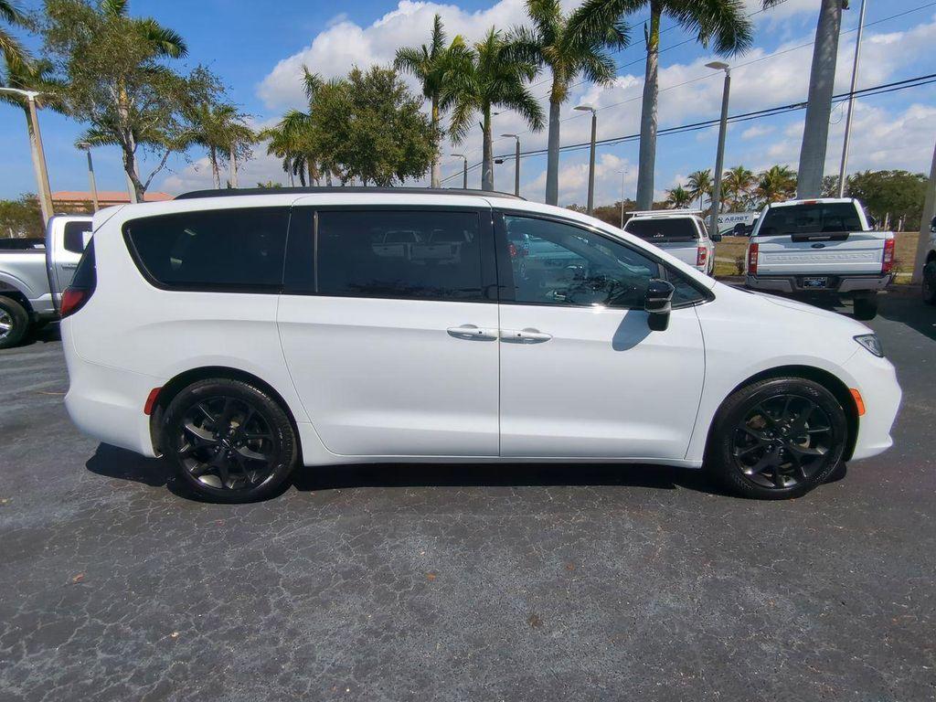 used 2025 Chrysler Pacifica car, priced at $32,599