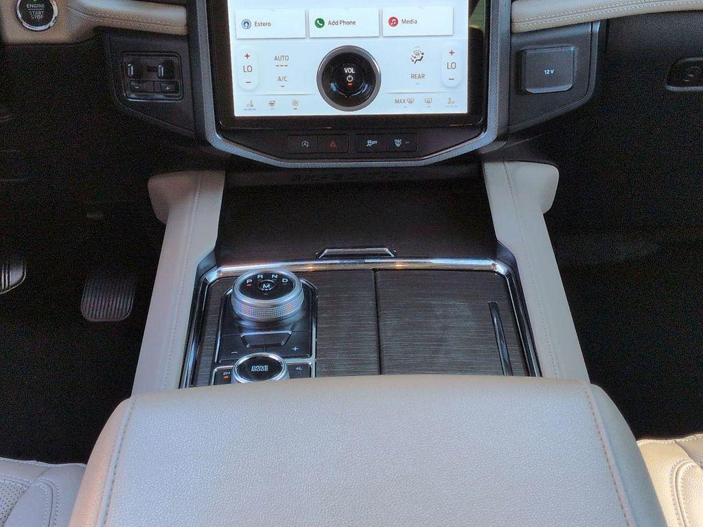 used 2023 Ford Expedition car, priced at $56,787