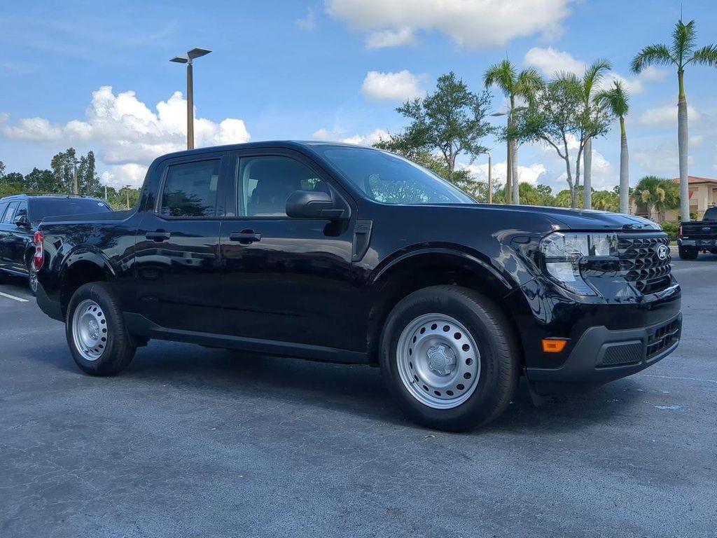 new 2025 Ford Maverick car, priced at $28,335