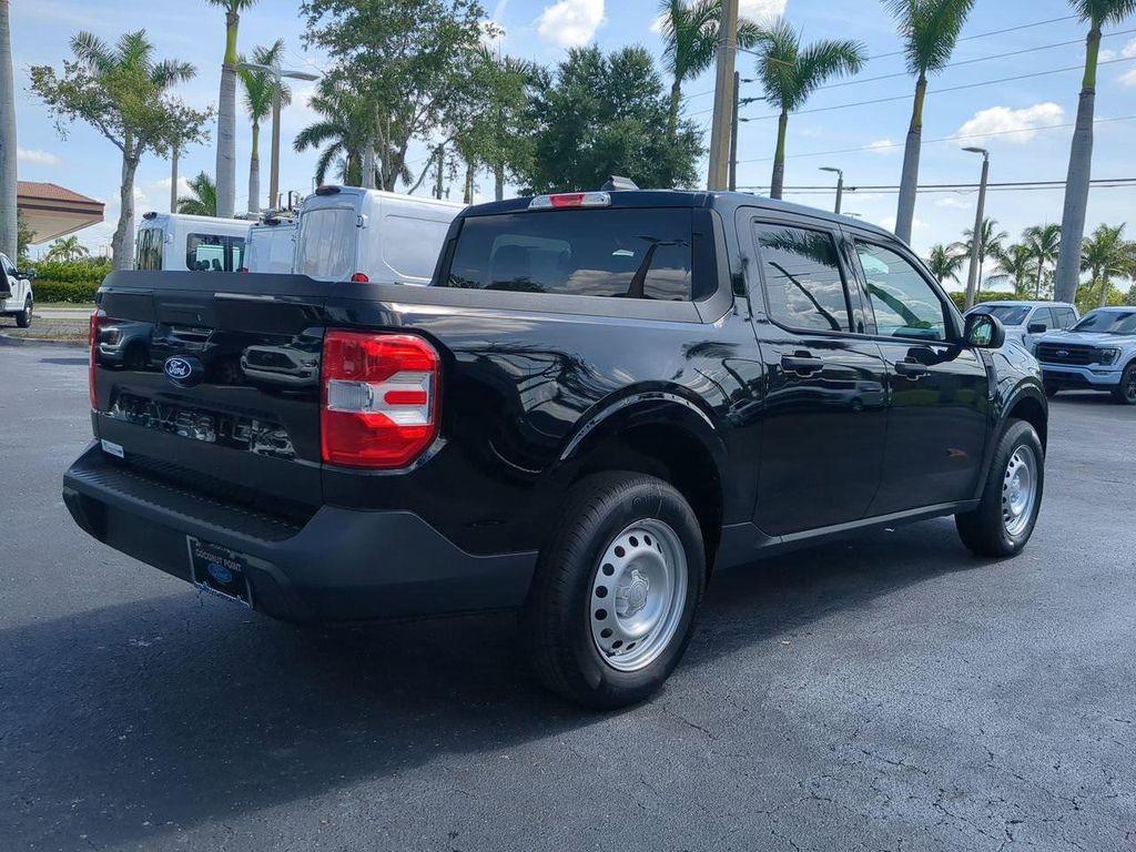 new 2025 Ford Maverick car, priced at $28,335