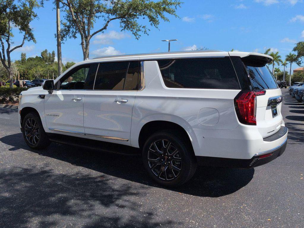used 2023 GMC Yukon XL car, priced at $48,187