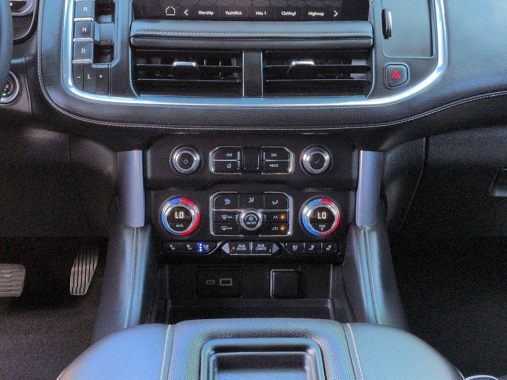 used 2023 GMC Yukon XL car, priced at $48,187