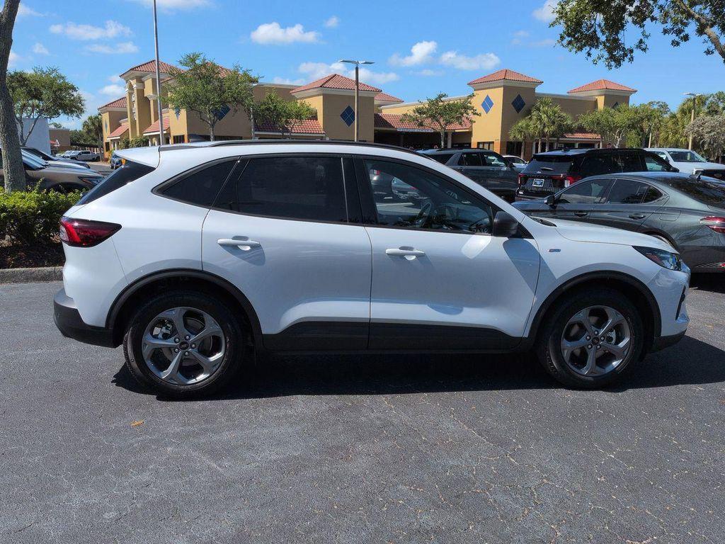 new 2026 Ford Escape car, priced at $29,976