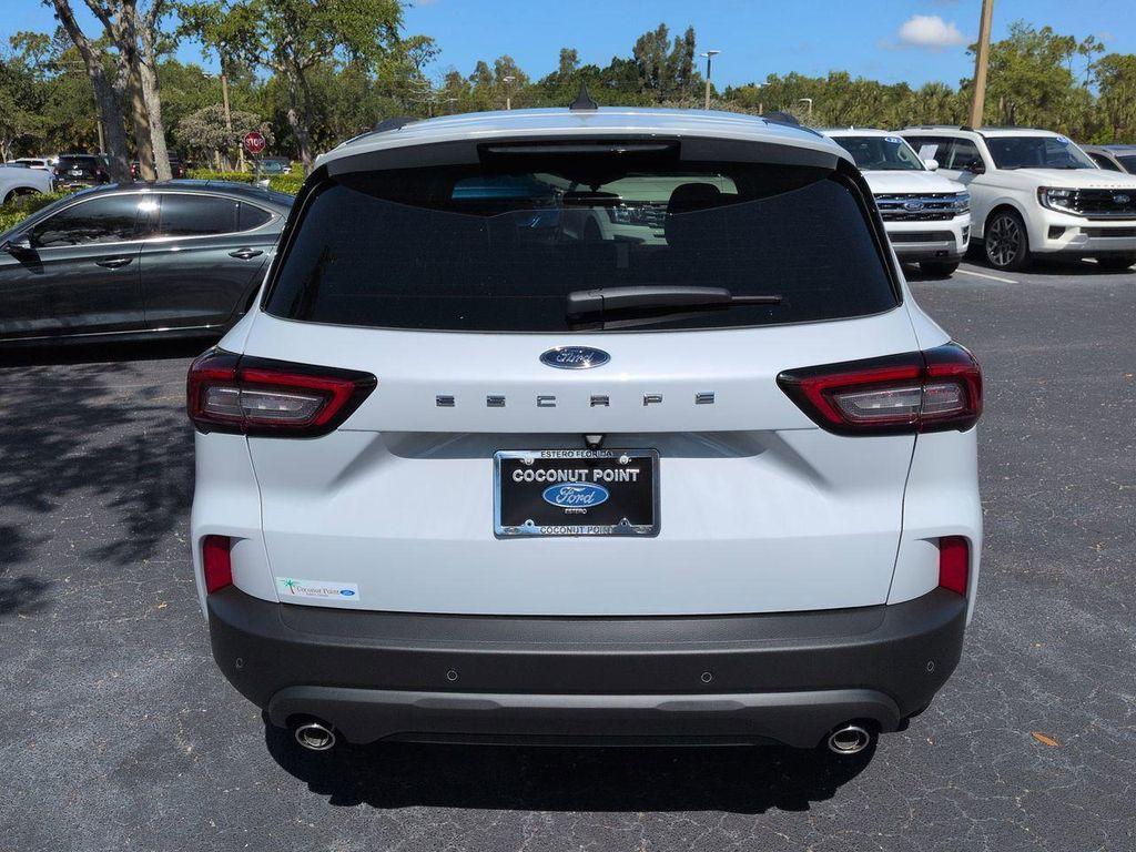 new 2026 Ford Escape car, priced at $29,976