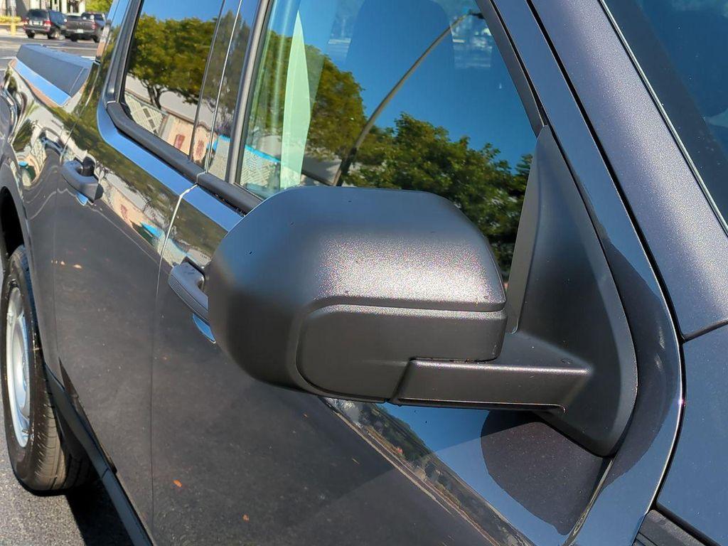 new 2025 Ford Maverick car, priced at $27,718