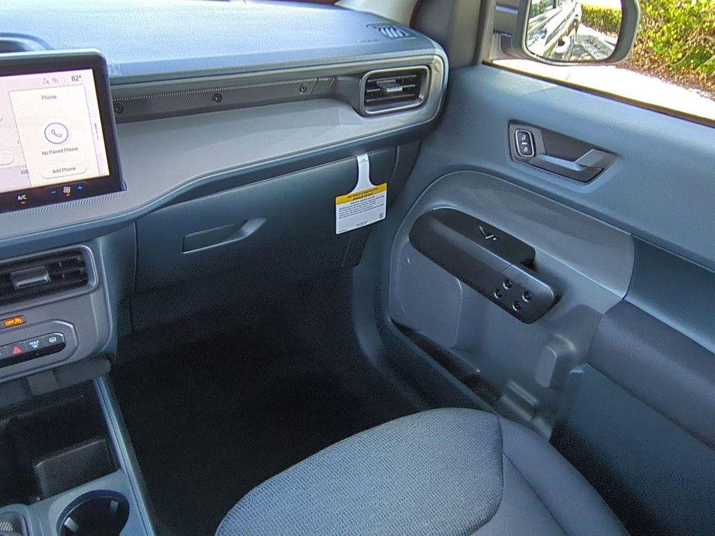 new 2025 Ford Maverick car, priced at $27,718
