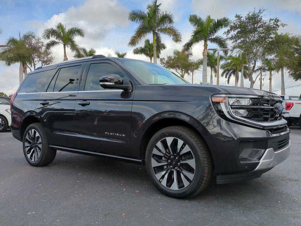 new 2025 Ford Expedition car, priced at $78,140
